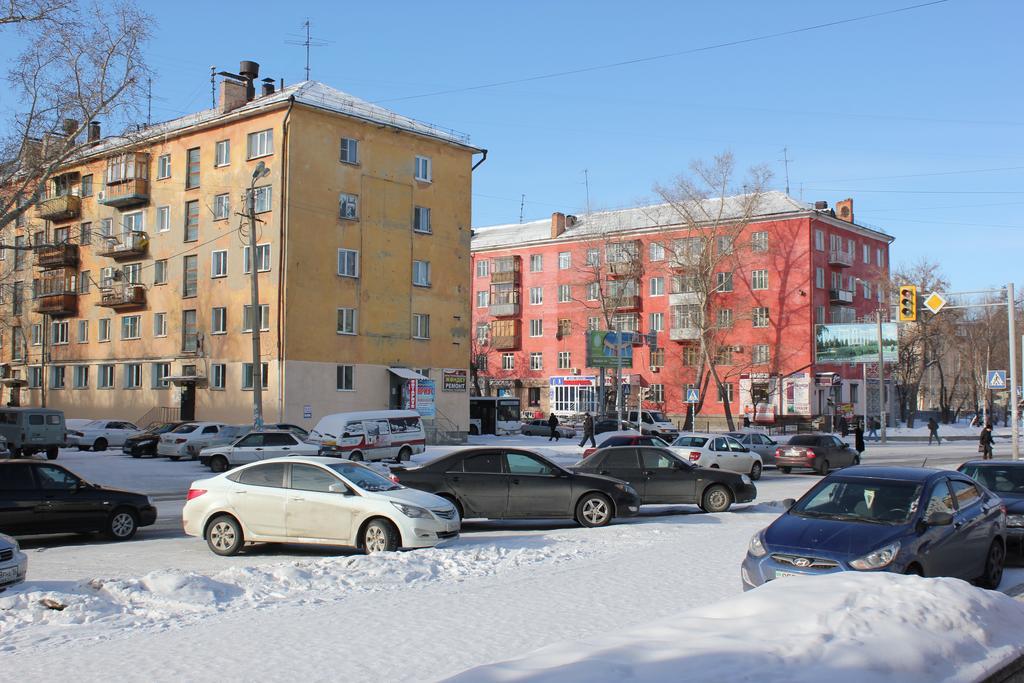 Ust-Kamenogorsk Hotel Exteriör bild